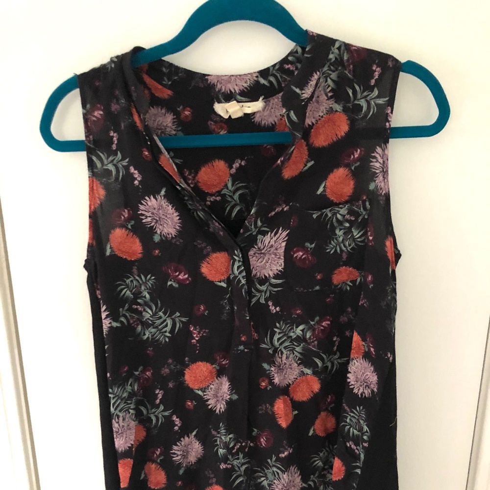 Porridge Floral Knit Sleeveless Top
